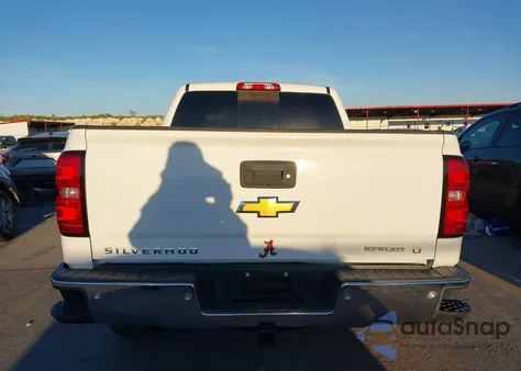 2015 Chevrolet Silverado 1500 1Lt z USA, uszkodzony, nr VIN 3GCPCREC2FG330482